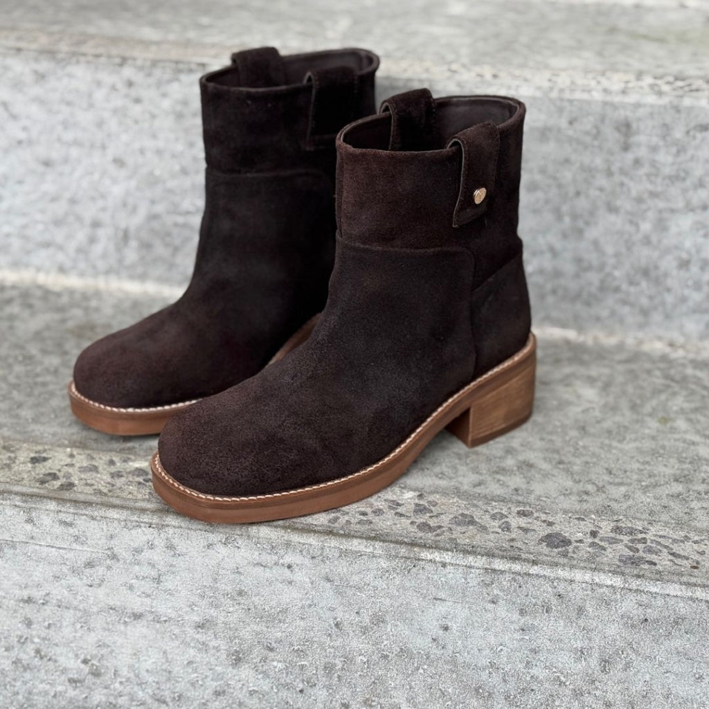 COPENHAGEN SHOES POWER WALK BOOT SUEDE Stiefel 004 Dark brown
