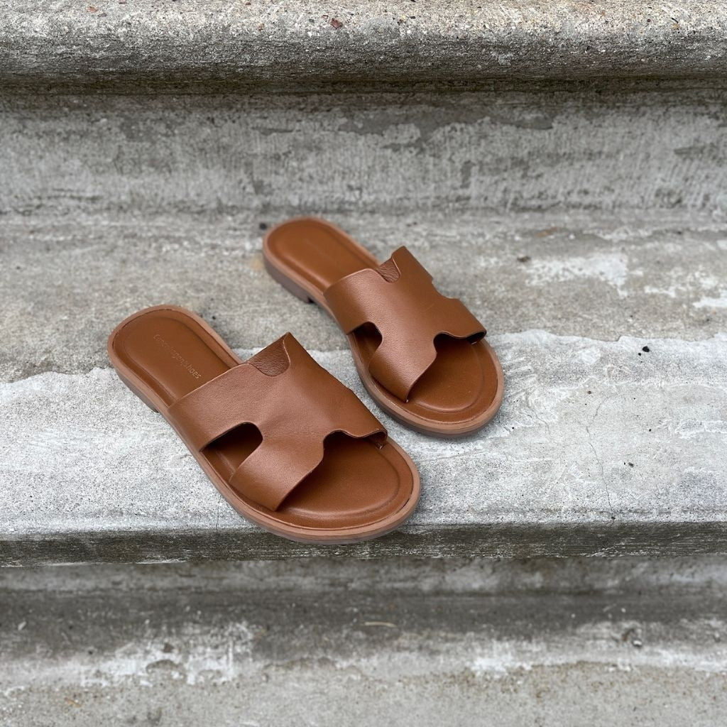 COPENHAGEN SHOES IVY - LEATHER Slippers 0241 COGNAC