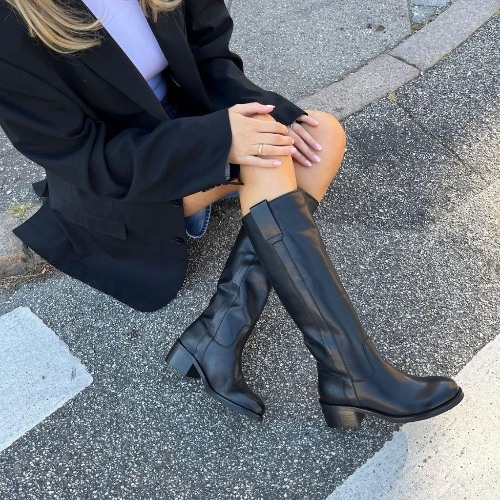 COPENHAGEN SHOES KEEP CALLING BLK. Long boot 0003 BLACK