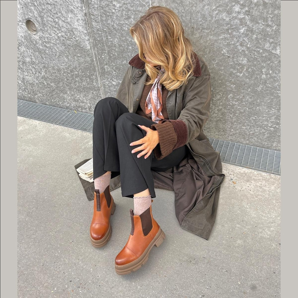 COPENHAGEN SHOES YOU AND ME LOW Stiefel 0241 COGNAC