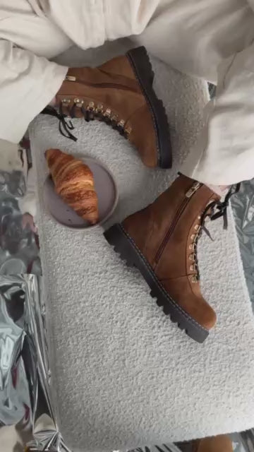 COPENHAGEN SHOES LIVING LIFE Stiefel 148 Cognac suede
