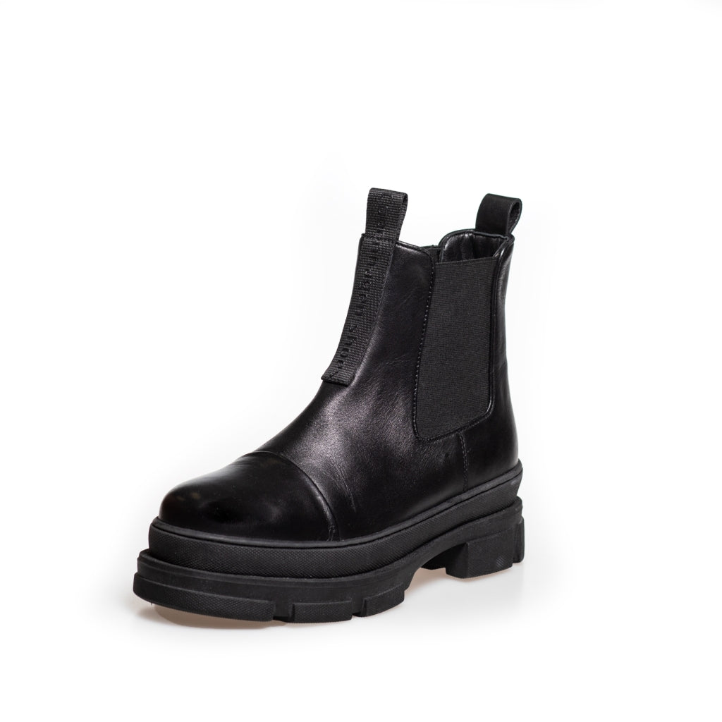 COPENHAGEN SHOES YOU AND ME LOW Stiefel 565 Black (with black sole)